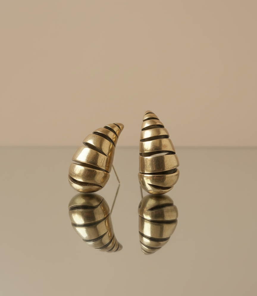 PENDIENTE DE GOTA CORTA