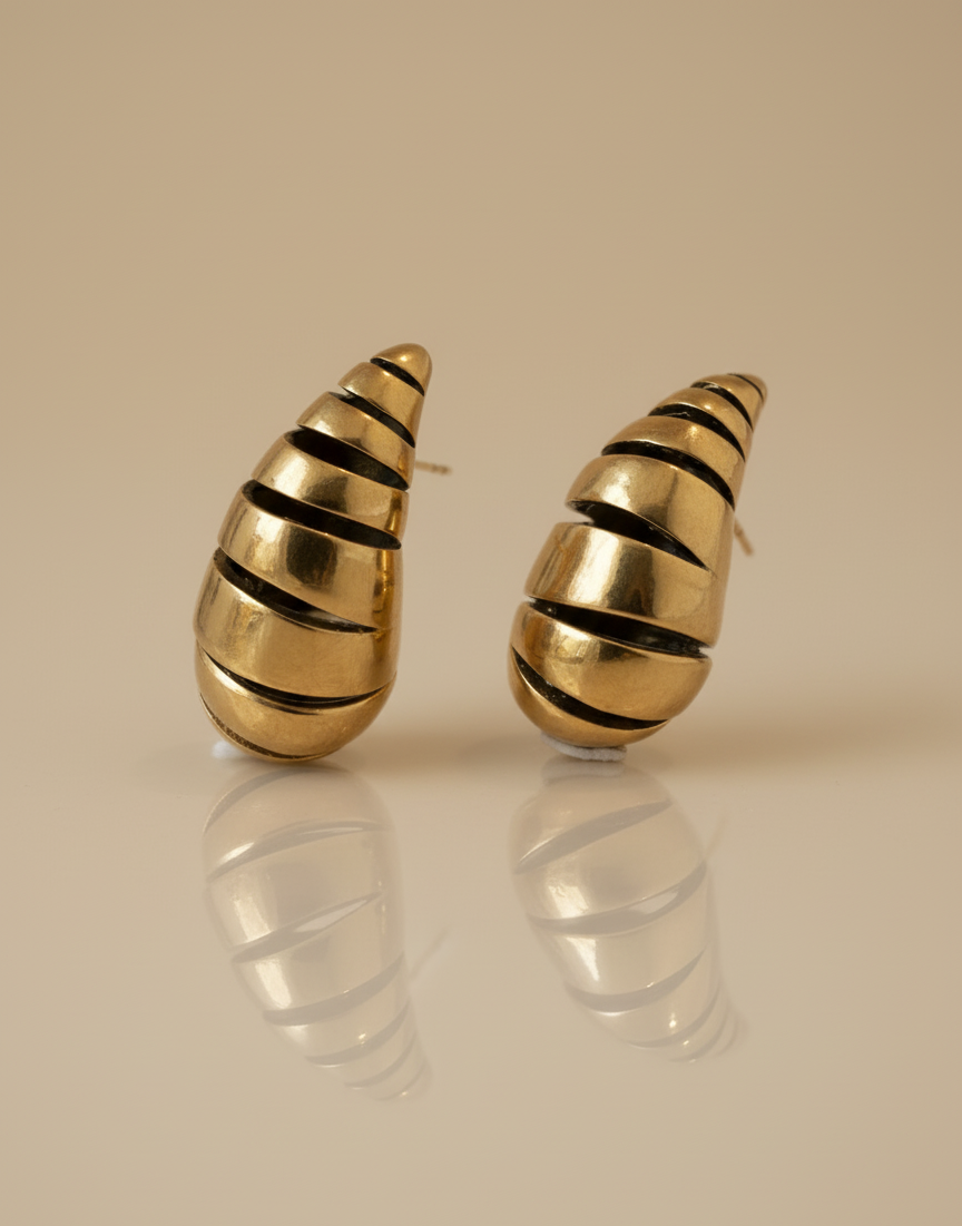 PENDIENTE DE GOTA CORTA